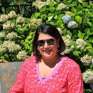 Meet your Posher, Francesca